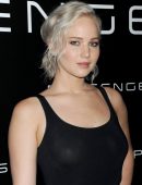 Jennifer-Lawrence-at-Passangers-Event-at-CinemaCon-3