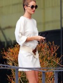 Rosie-Huntington-Whiteley-951