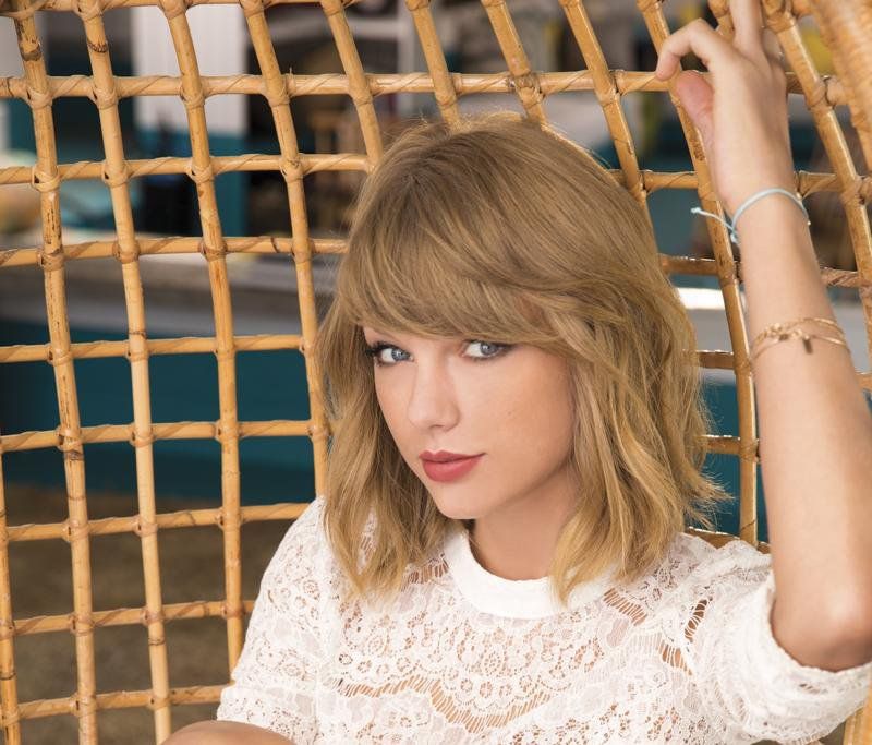 Taylor-Swift-633
