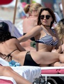Vanessa-Hudgens-and-Stella-Hudgens-213