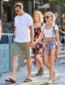 Julianne-Hough-Disneyland-Anaheim-11