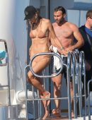 Alessandra-Ambrosio-in-Bikini-in-France-5
