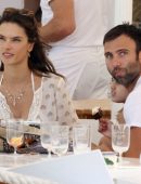 Alessandra-Ambrosio-in-Bikini-in-Ibiza-59