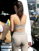 Bella-Hadid-CA-953