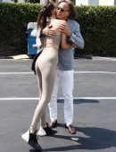 Bella-Hadid-CA-954