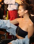Bella-Hadid-Versace-Fashion-Show-2017-2