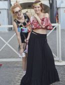Bella-Thorne-at-St-Peters-Square-in-Rome-11