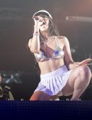 Charli-XCX-Live-16
