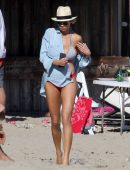 Charlotte-McKinney-112