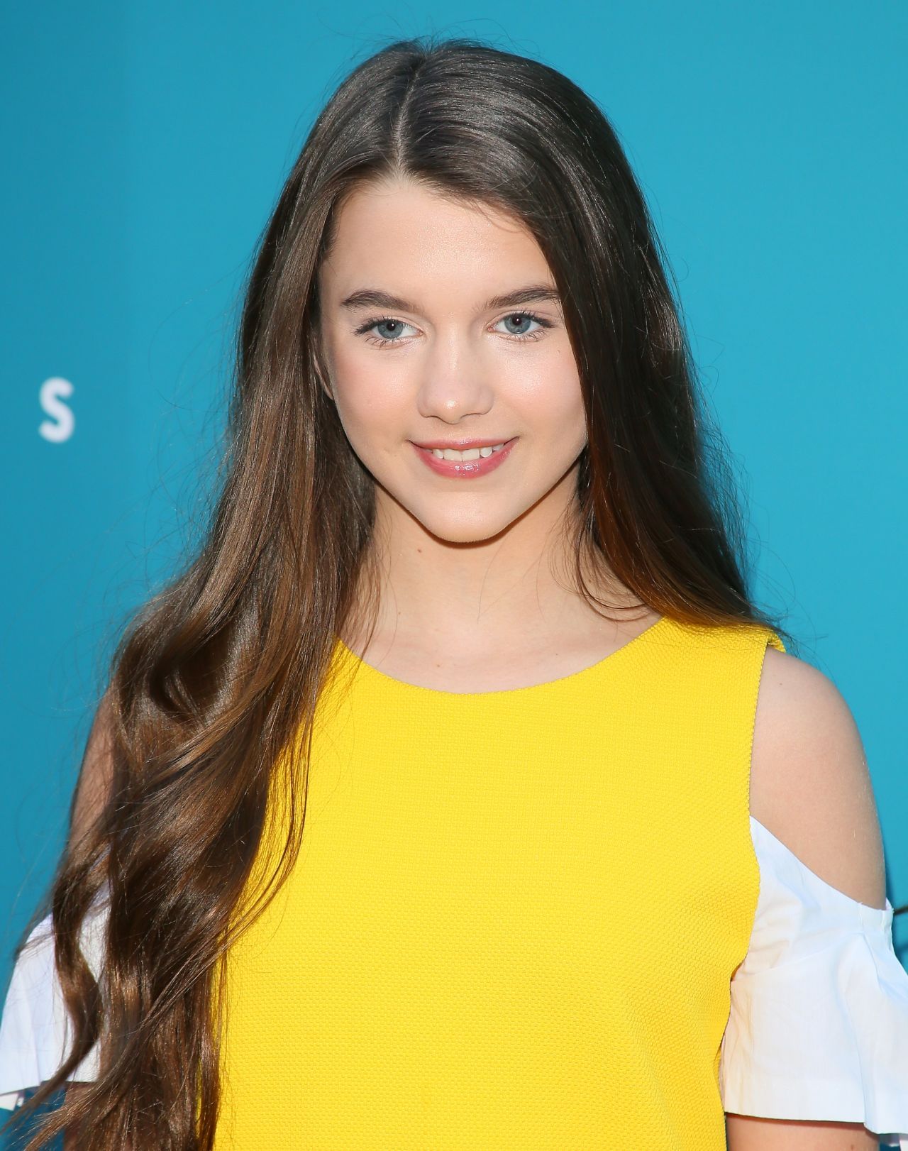 Chloe-East-1