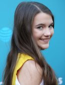 Chloe-East-5