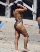 Christina-Milian-in-Leopard-Print-Swimsuit-6