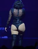 Demi-Lovato-Performing-in-Florida-1