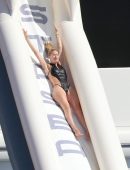 Doutzen-Kroes-815