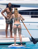 Doutzen-Kroes-in-Bikini-in-Formentera-14