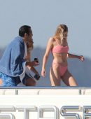 Elsa-Hosk-in-Bikini-783