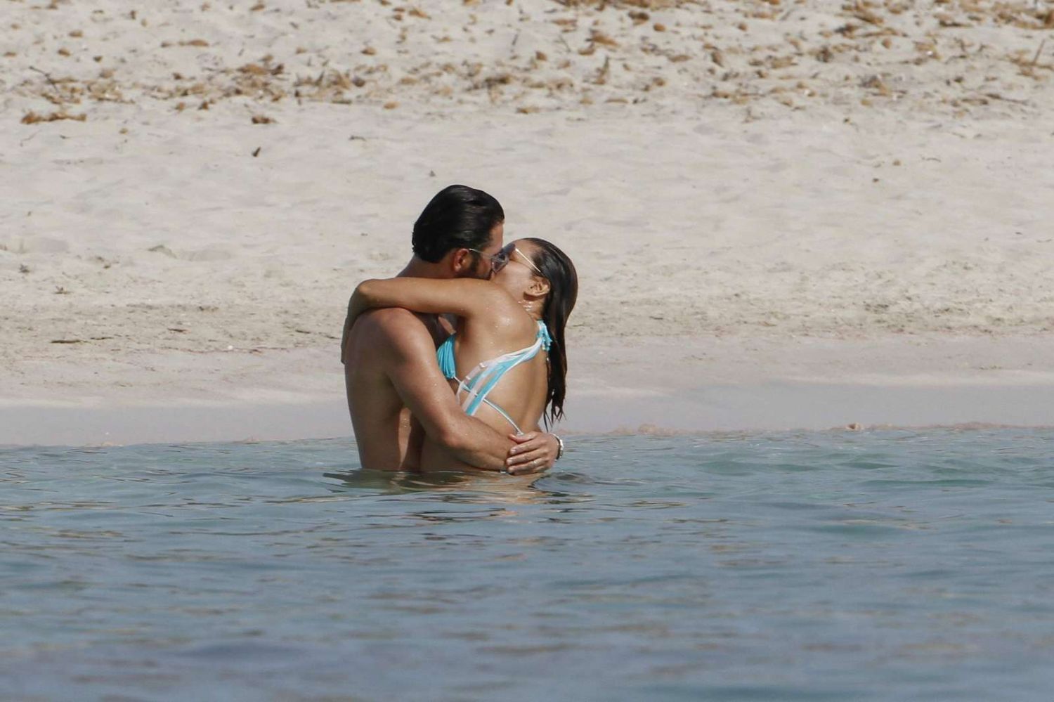 Eva-Longoria-in-Blue-Bikini-771