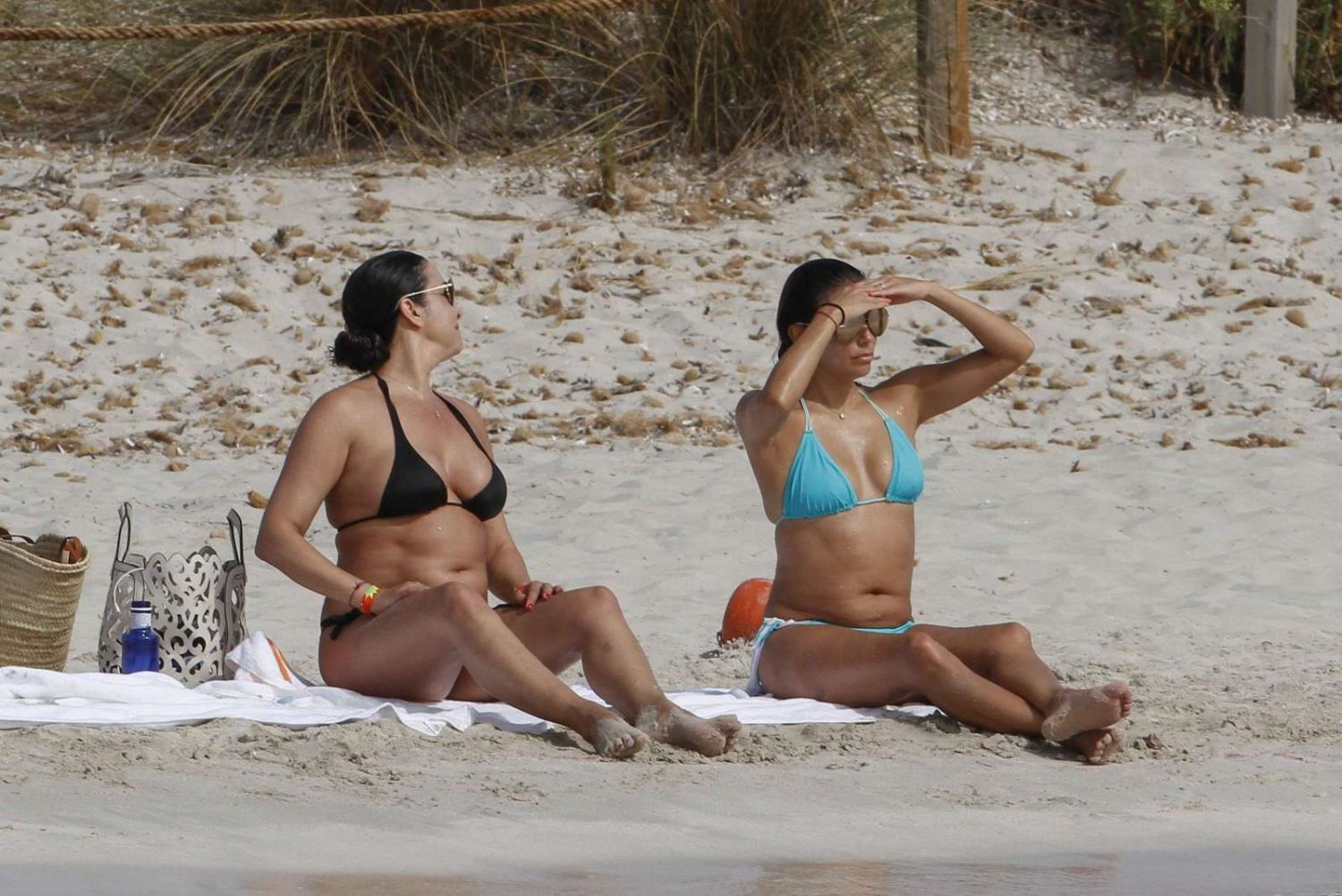 Eva-Longoria-in-Blue-Bikini-772