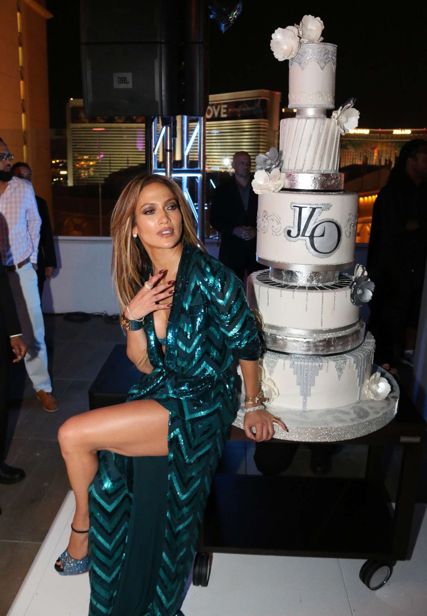 Jennifer-Lopez-at-Her-47th-Birthday-Party-2