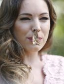 Kelly-Brook-at-RHS-Hampton-Court-Flower-Show-in-London-1