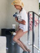 Kelly-Rohrbach-Upskirt-9