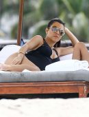Kourtney-Kardashian-in-Black-Swimsuit-10