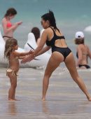 Kourtney-Kardashian-in-Black-Swimsuit-6