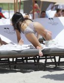 Kourtney-Kardashian-in-Swimsuit-66