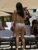Kourtney-Kardashian-in-Swimsuit-71