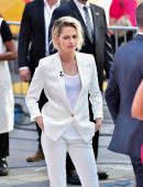 Kristen-Stewart-GMA-12