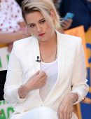 Kristen-Stewart-GMA-7