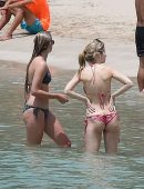 Lottie-Moss-in-Bikini-5