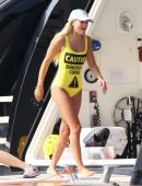 Sofia-Richie-in-Yellow-Swimsuit-4