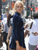 Stella-Maxwell-Leggy-913
