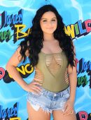 Ariel-Winter-218