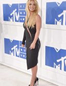 Britney-Spears-2016-MTV-Video-Music-Awards-3