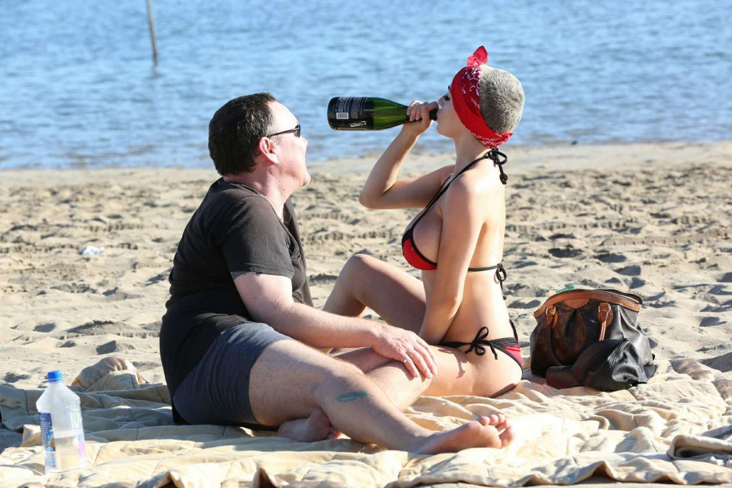 Courtney-Stoddenin-in-Bikini-in-Venice-11