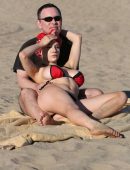Courtney-Stoddenin-in-Bikini-in-Venice-7