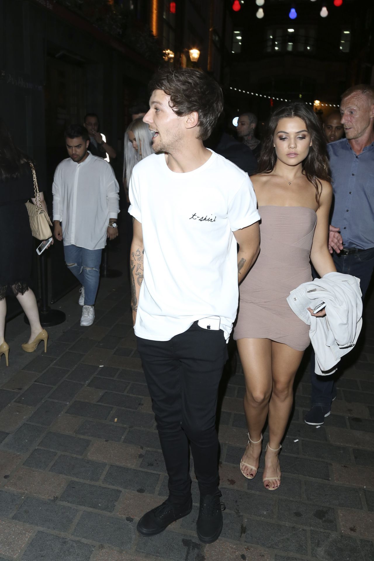 Danielle-Campbell-and-Louis-Tomlinson-2