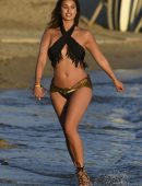Ferne-McCann-in-Bikini-10