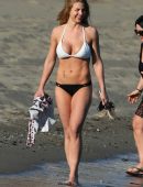 Gemma-Atkinson-in-Bikini-in-Marbella-11