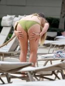 Imogen-Thomas-in-Bikini-604