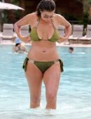 Imogen-Thomas-in-Bikini-607