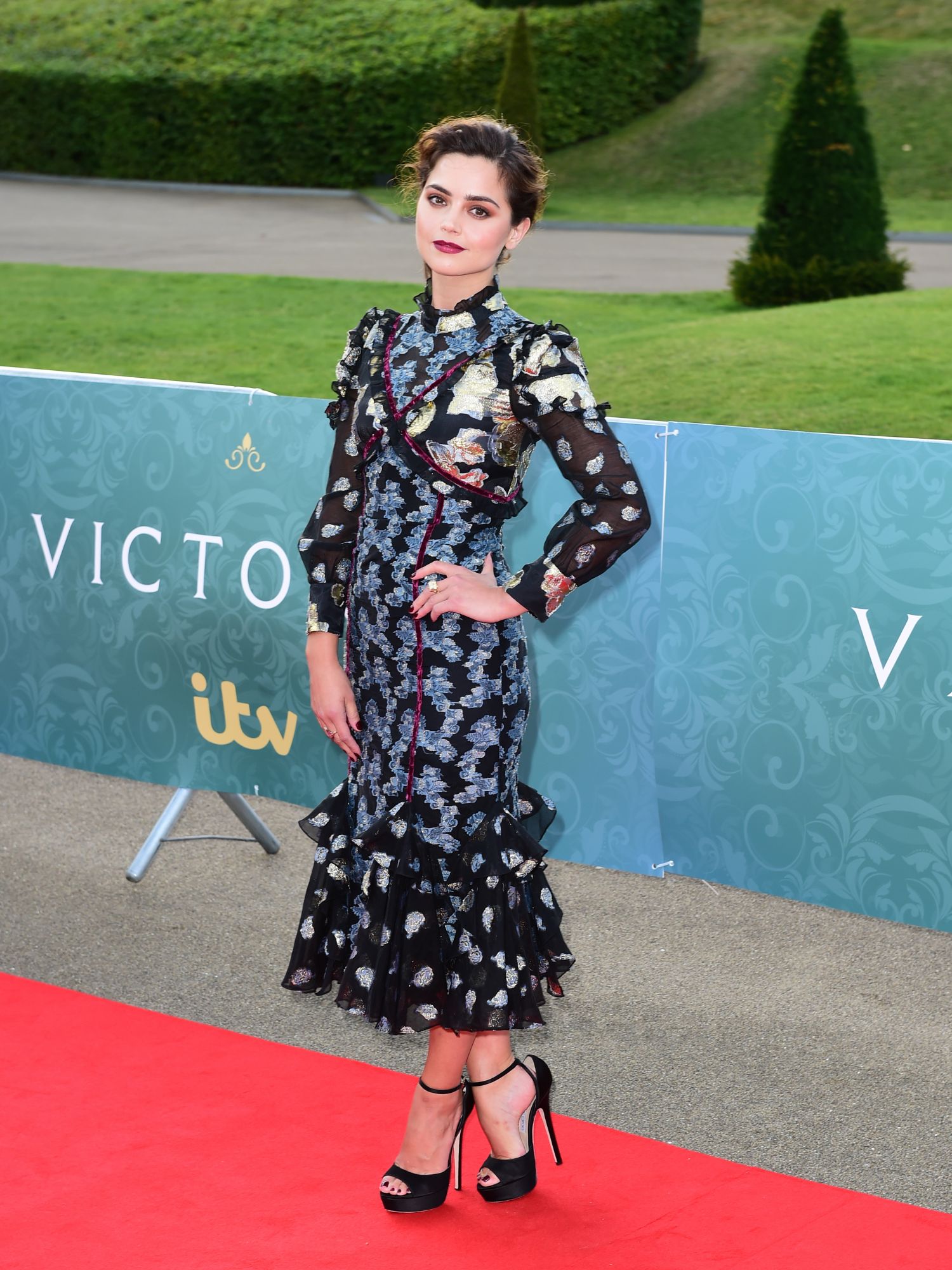 Jenna-Louise-Coleman-4