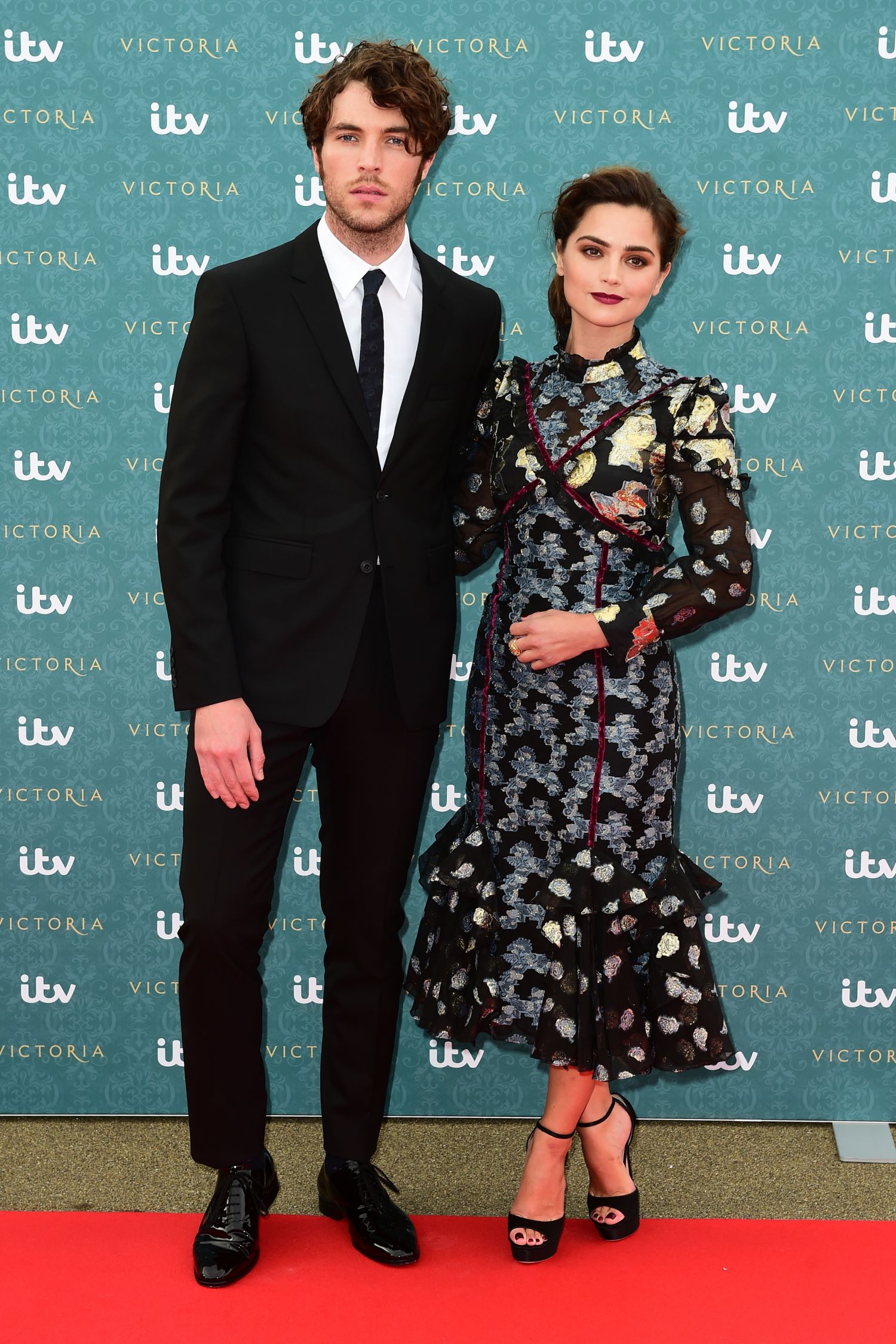 Jenna-Louise-Coleman-8