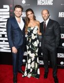 Jessica-Alba-Premiere-of-Mechanic-Resurrection-in-Hollywood-11