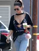 Kendall-Jenner-Out-and-About-in-Beverly-Hills-504