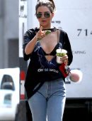 Kendall-Jenner-Out-and-About-in-Beverly-Hills-506