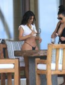 Kim-Kardashian-468