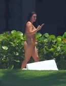 Kim-Kardashian-in-Bikini-in-Punta-Mita-Mexico-4